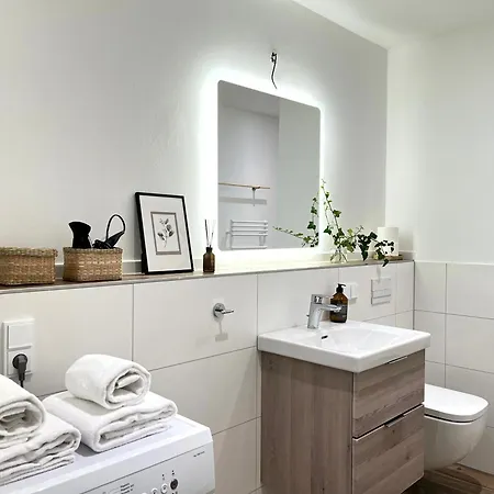 Moka Living Ewald - 2zi Apartment-fewo, E-charger, Barrierearm, Boxspring, Tv Apartmán