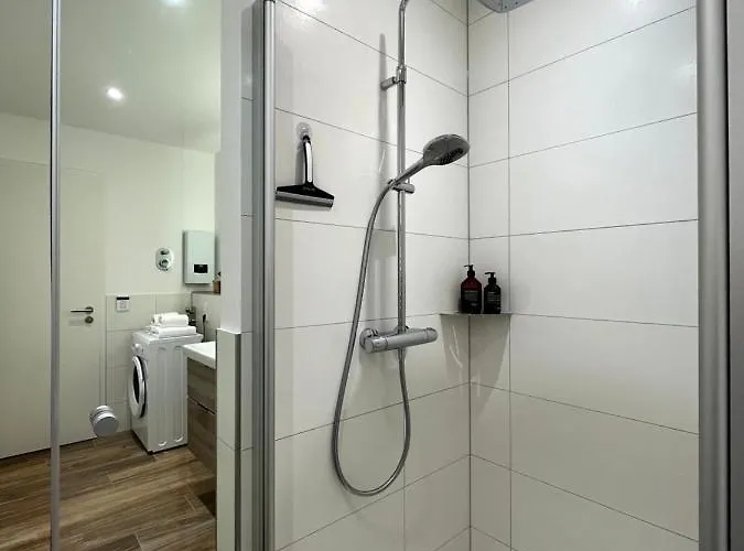 Moka Living Ewald - 2zi Apartment-fewo, E-charger, Barrierearm, Boxspring, Tv דירה בורקהיידה